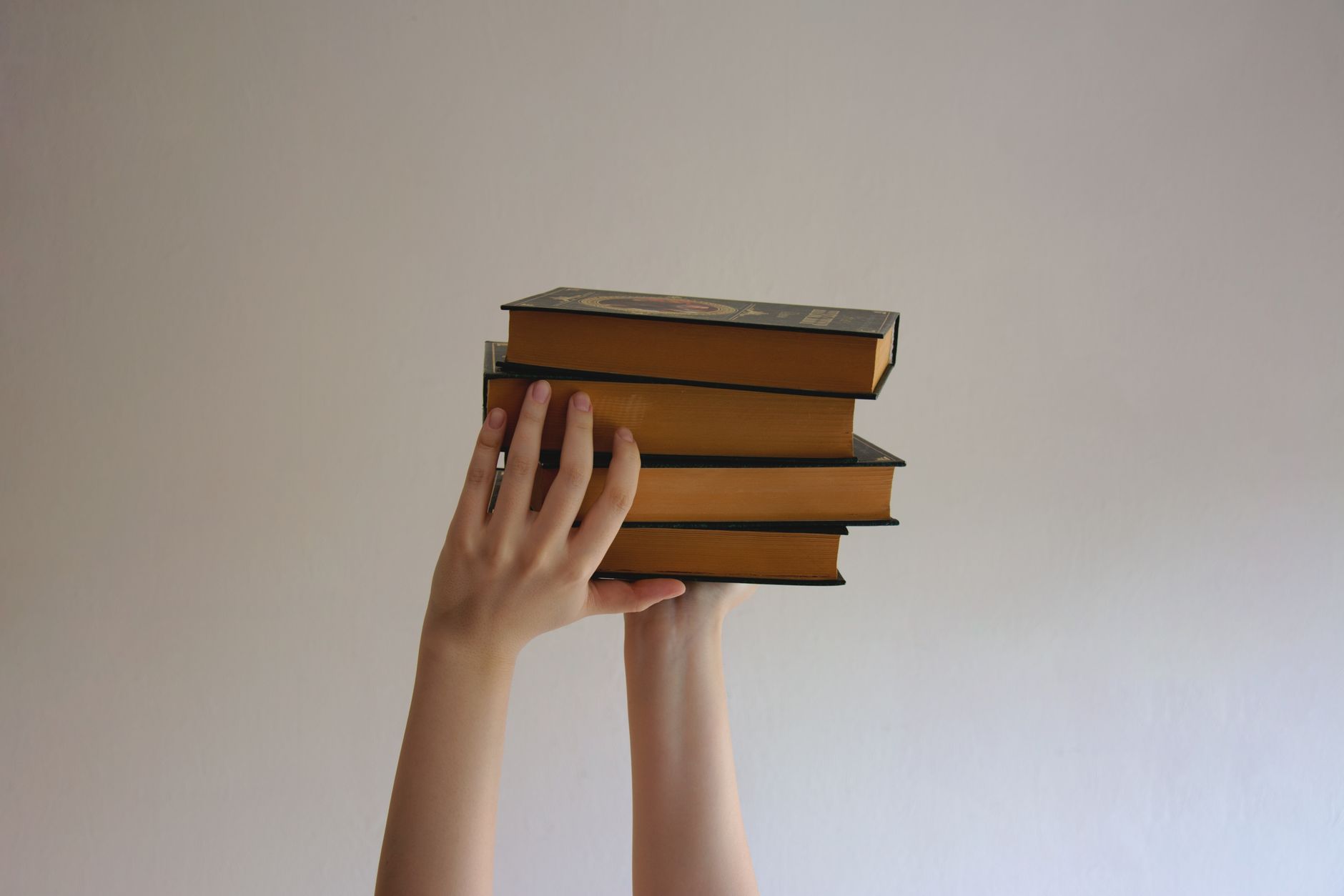 Book Bracket: Ranking 32 Magical Reads p.2
